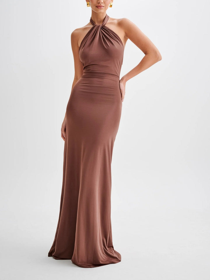Vestido largo halter para mujer con espalda descubierta y cintura entallada – KAROLAYA