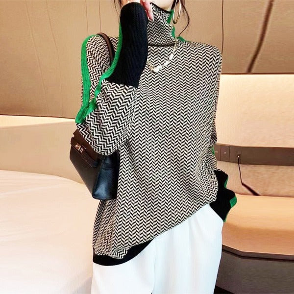 Alvea™ Beatriz Suéter de cuello alto con rayas contrastantes llamativas