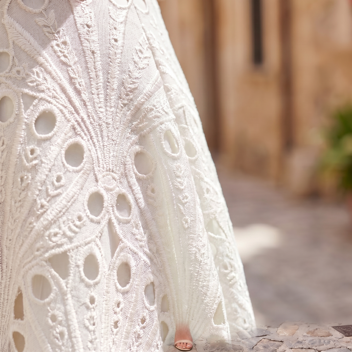 Charlisse™ – Vestido midi de encaje elegante con ajuste favorecedor